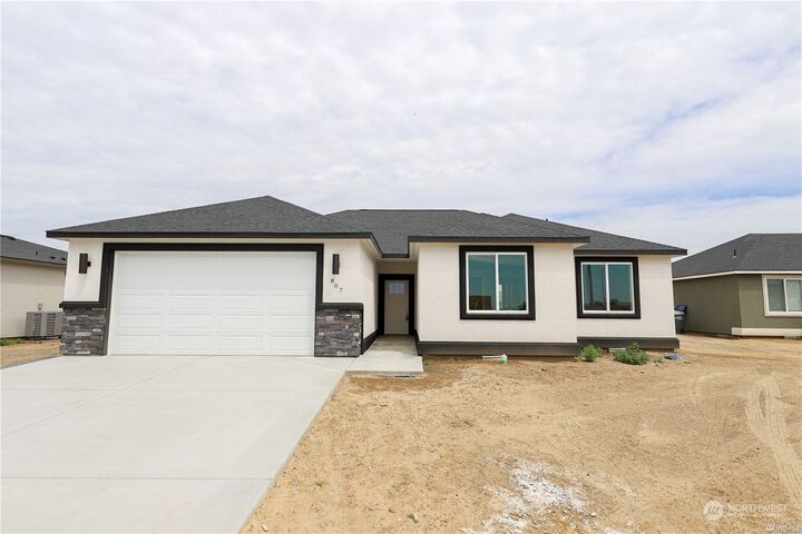 Property Photo: 712 N Street NE WA 98848