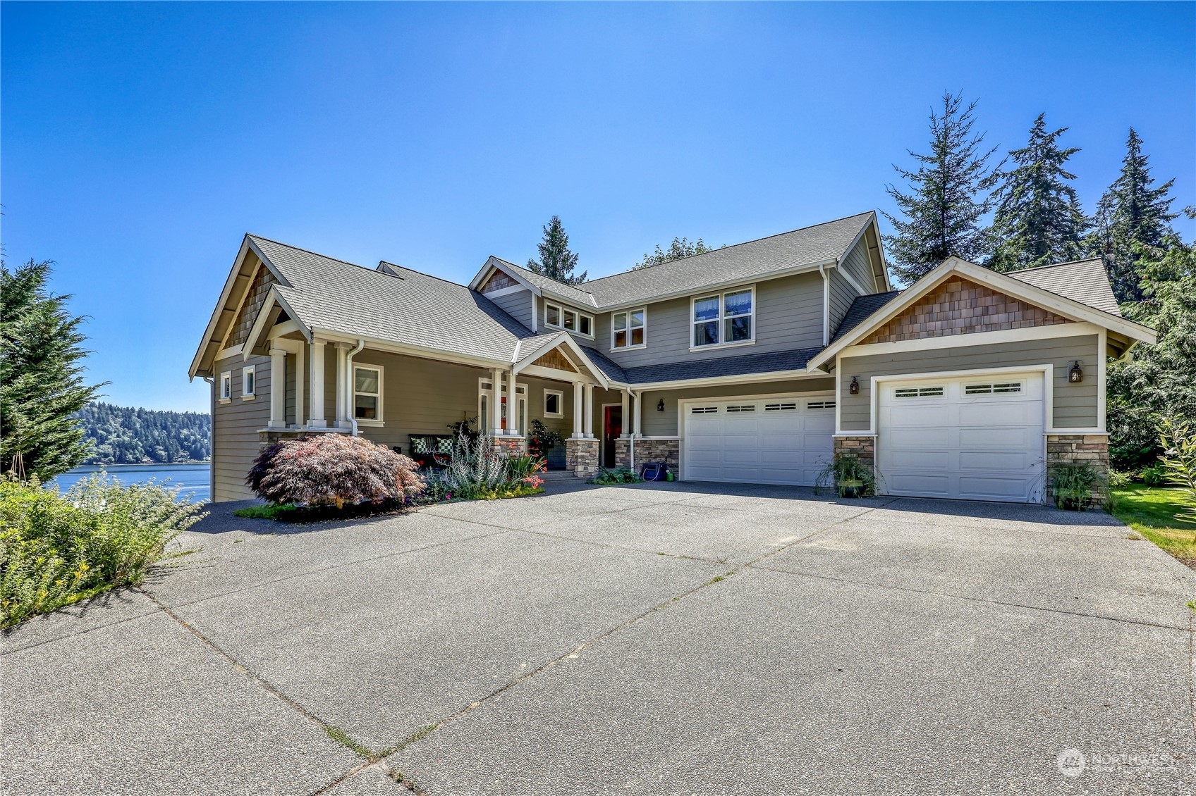 Property Photo:  6482 Illahee Road NE  WA 98310 