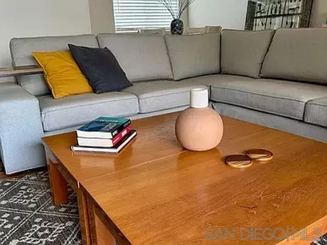 Property Photo:  376 Center St 304  CA 91910 