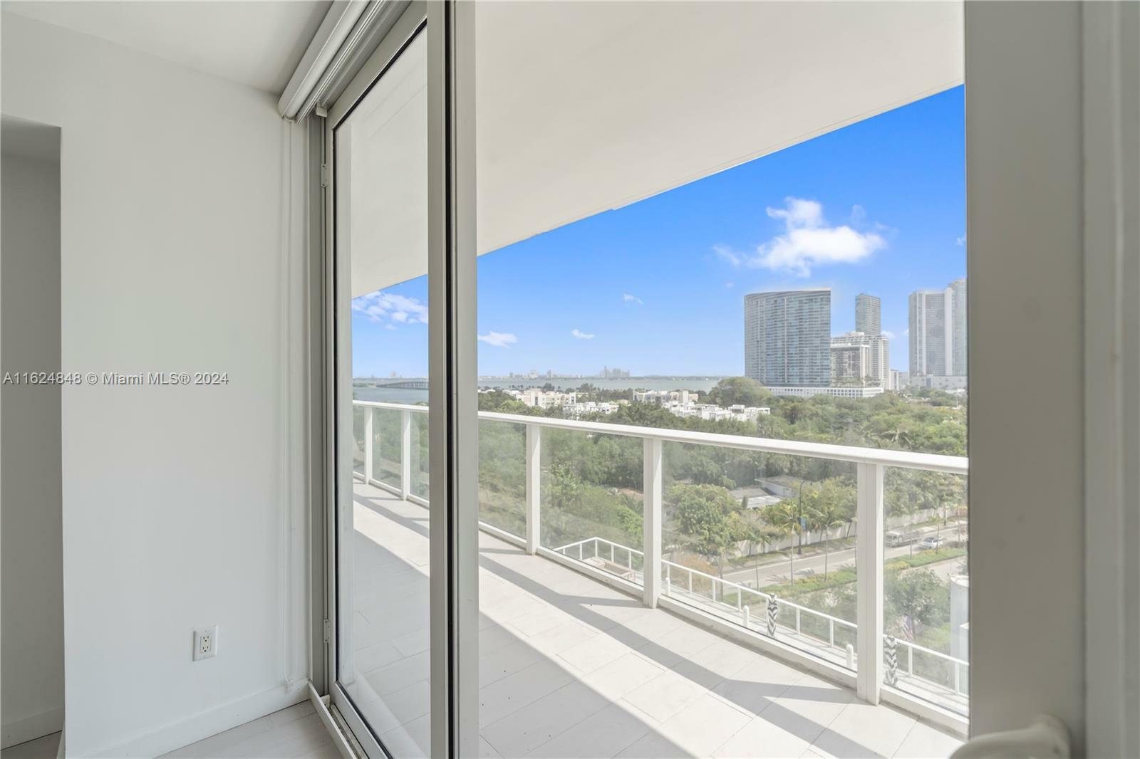 Property Photo:  4250 Biscayne Blvd 1018  FL 33137 