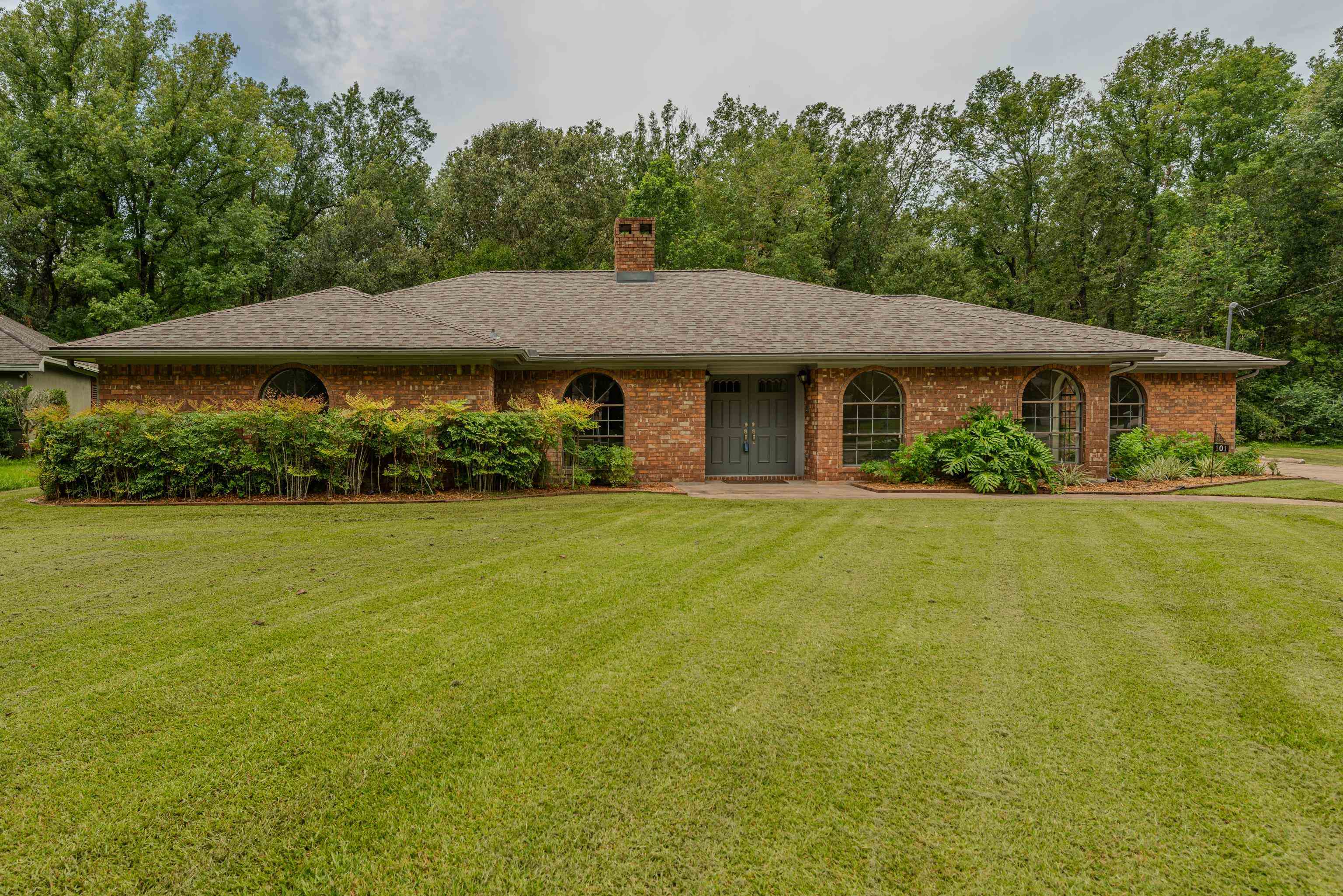 Property Photo:  101 Happy Hollow Lane  TX 77705 