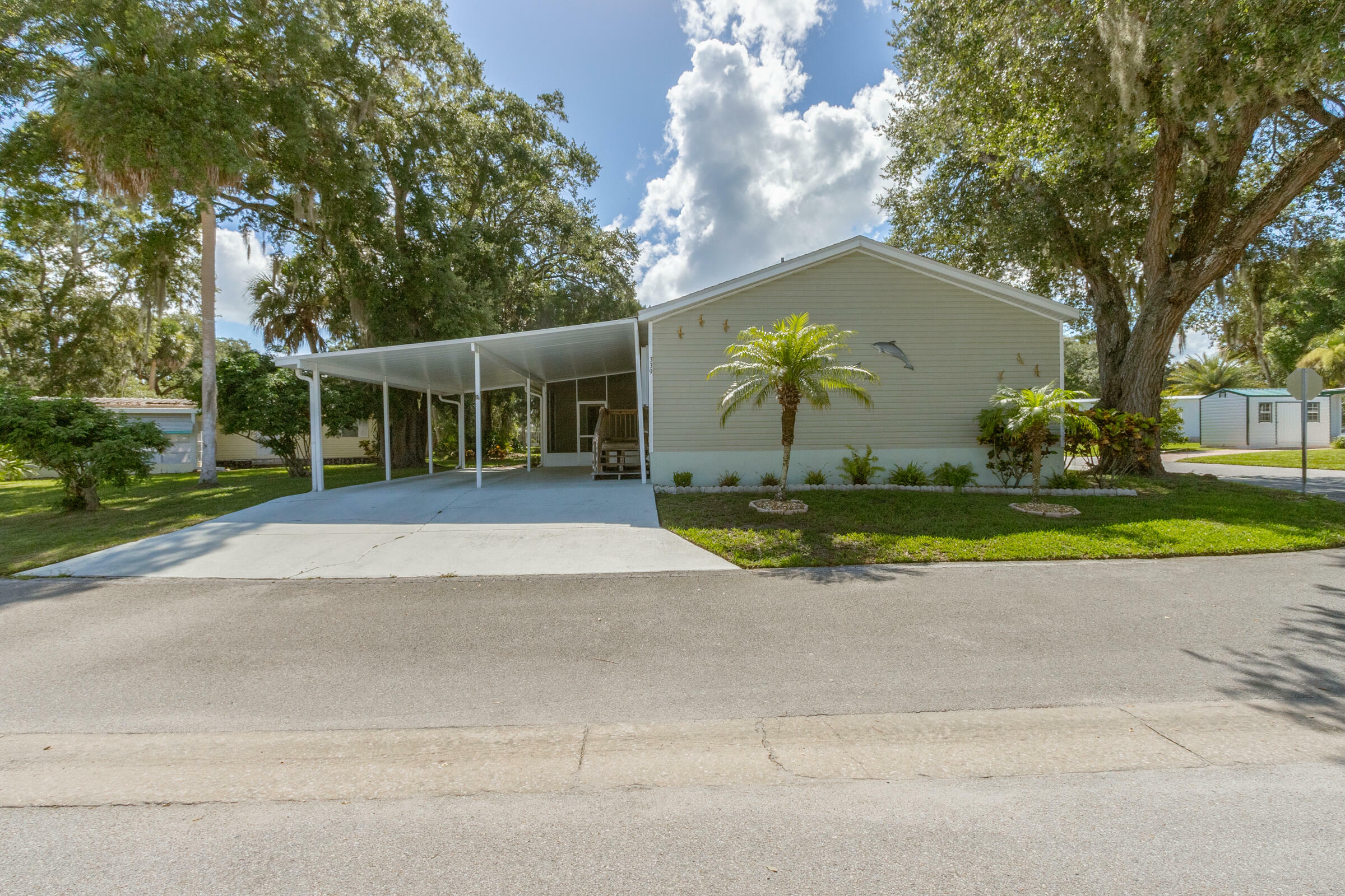 Property Photo:  339 Holiday Park Boulevard NE  FL 32907 