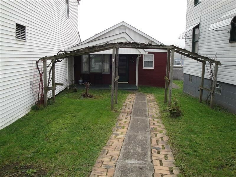 Property Photo:  234 McKean  PA 15033 