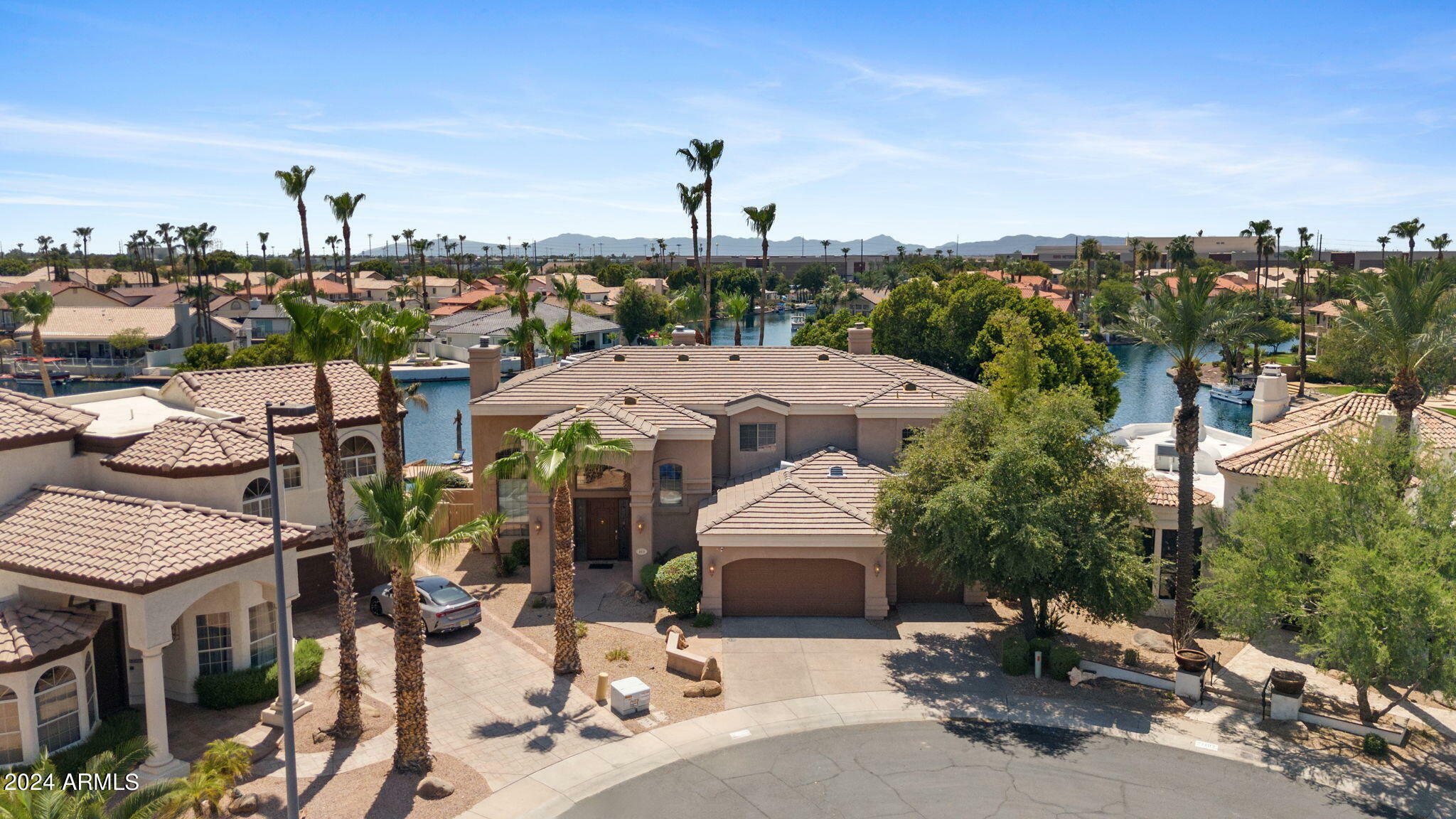 Property Photo:  1410 W Sandpiper Drive  AZ 85233 