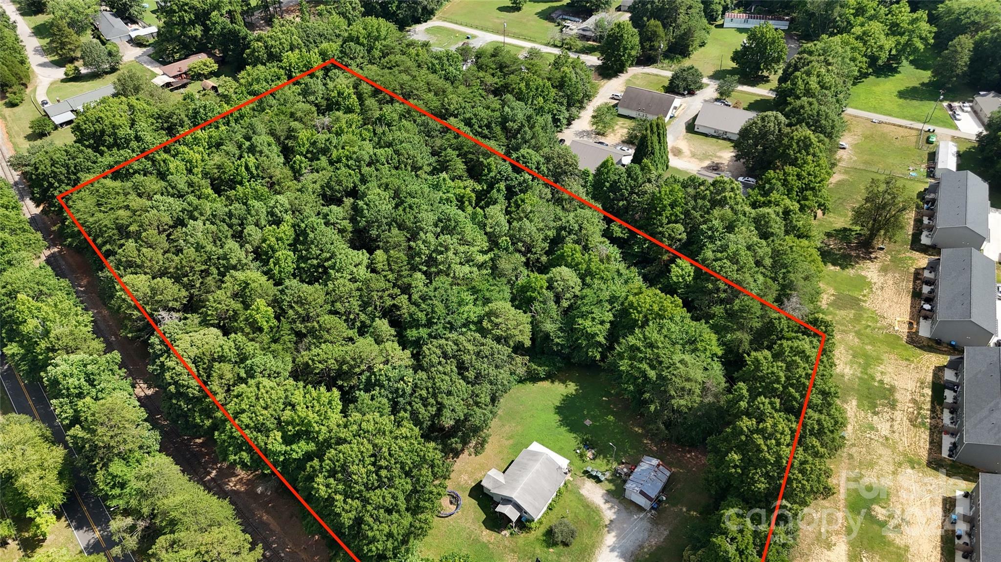Property Photo: 1105 Davis Street NC 28146