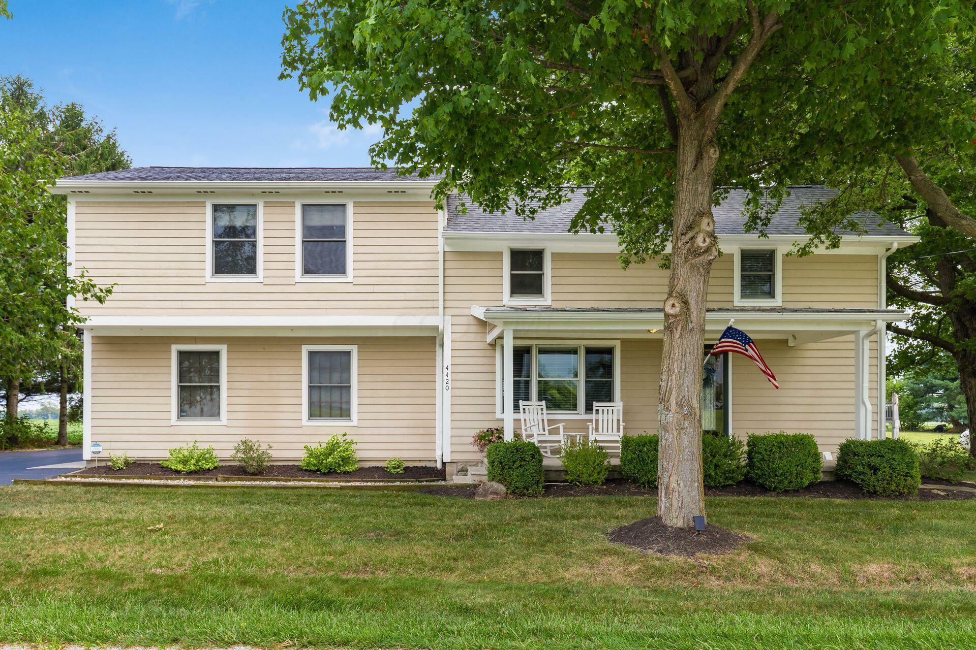 Property Photo: 4420 Bowtown Road OH 43015