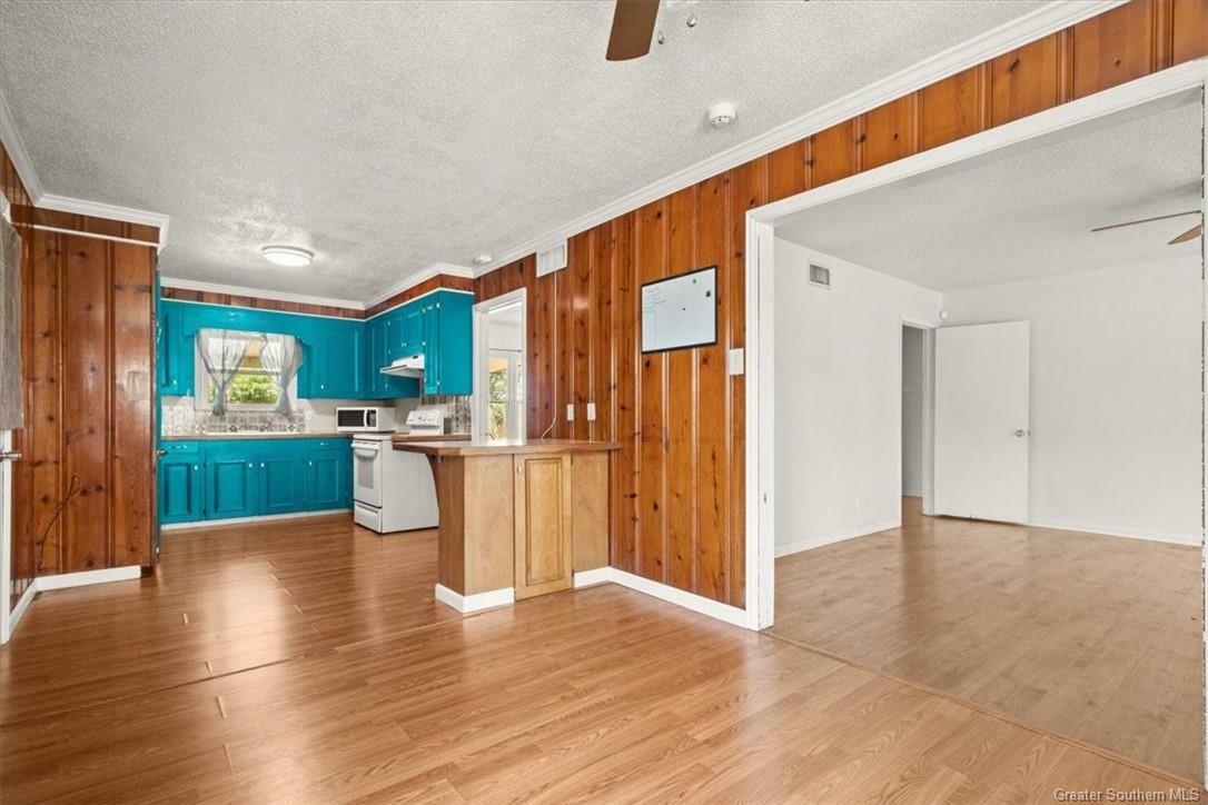 Property Photo:  1403 Dautel Street  LA 70601 