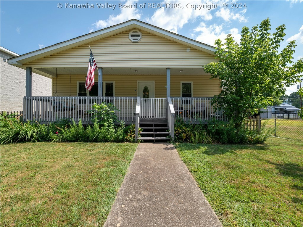 Property Photo:  5010 Lancaster Avenue  WV 25304 