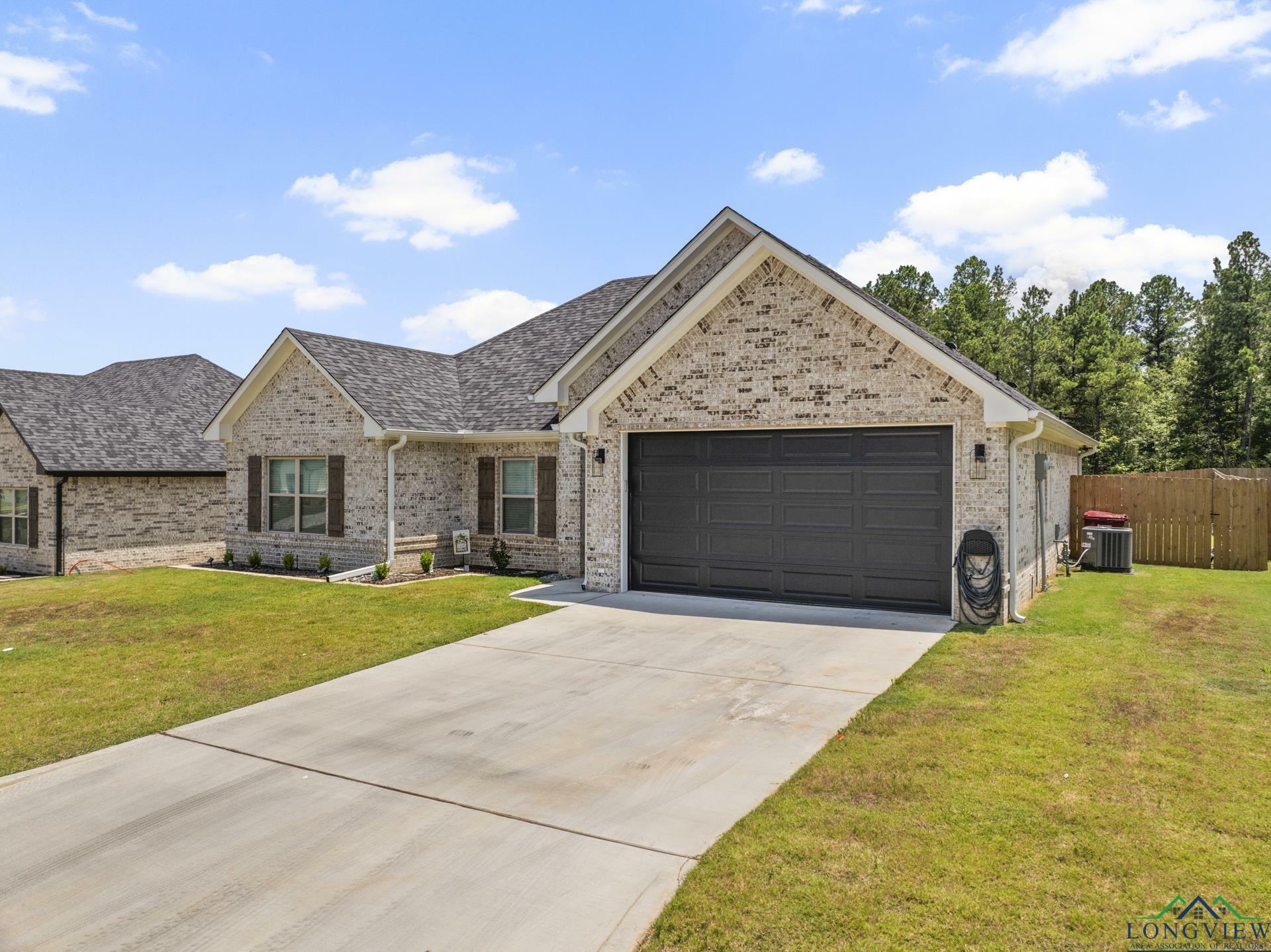 Property Photo:  120 Pintail Ln  TX 75650 