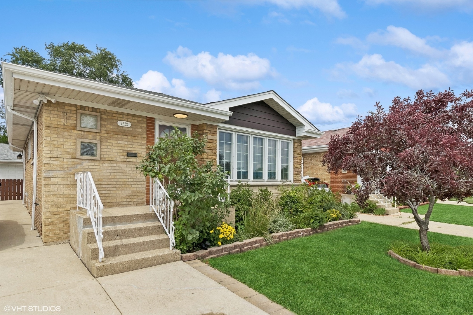 Property Photo:  7222 W Bryn Mawr Avenue  IL 60631 