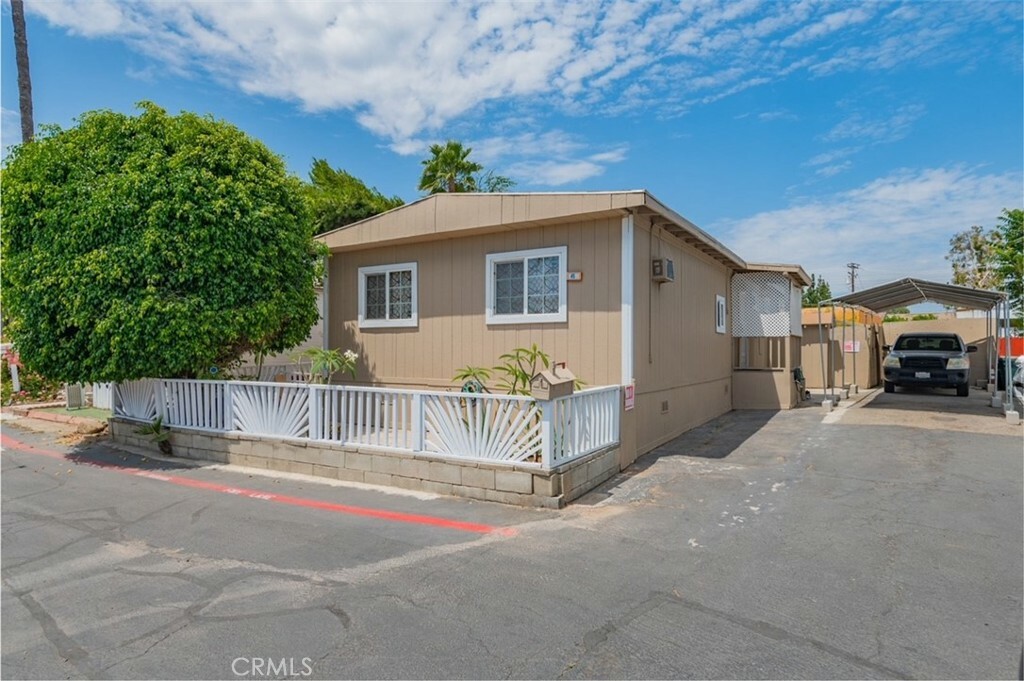 Property Photo:  1225 W 8th Street 45  CA 92882 