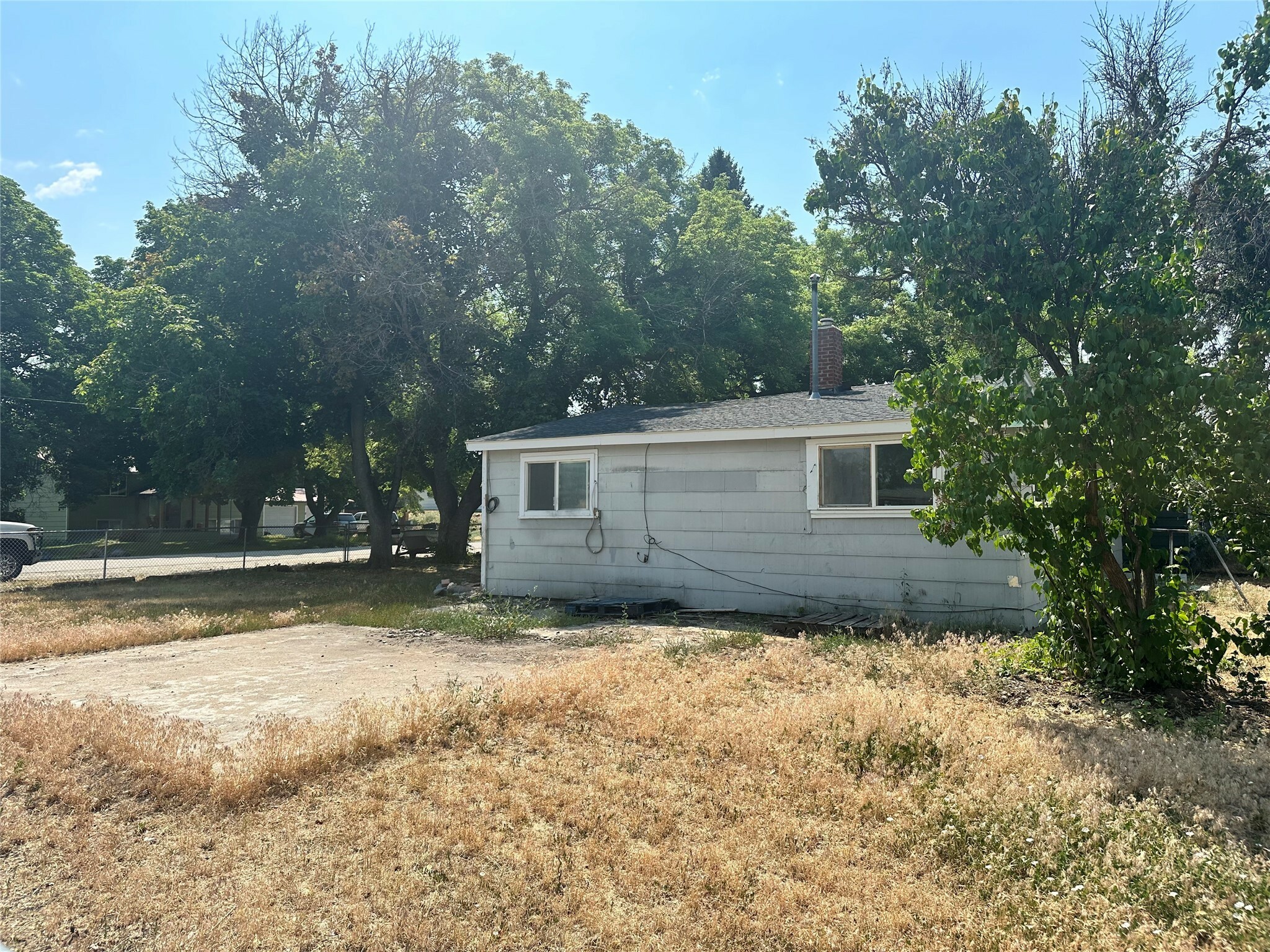 Property Photo:  421 N 6th Street  MT 59840 