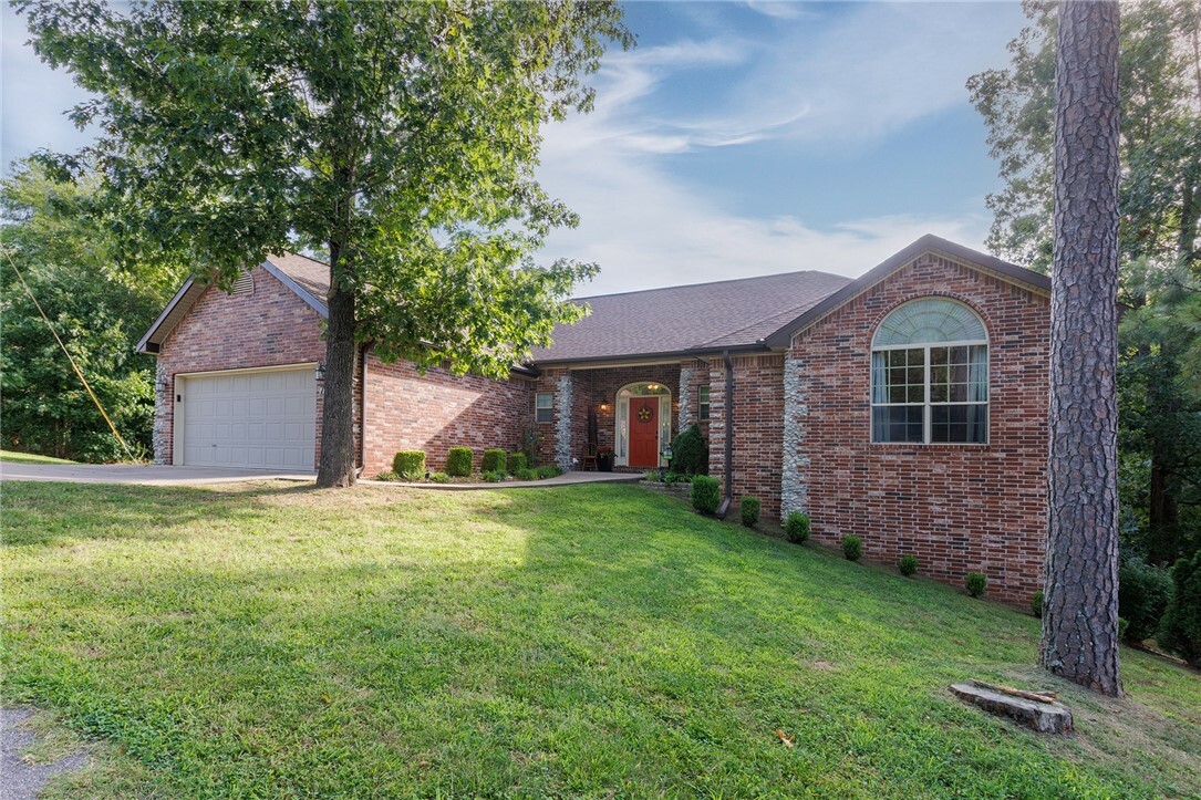 Property Photo:  7 Frekleton Lane  AR 72714 