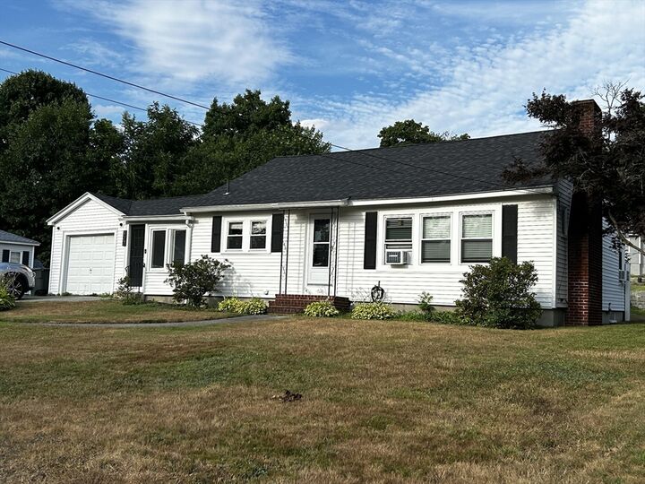 Property Photo:  400 Waverley Rd  MA 01845 