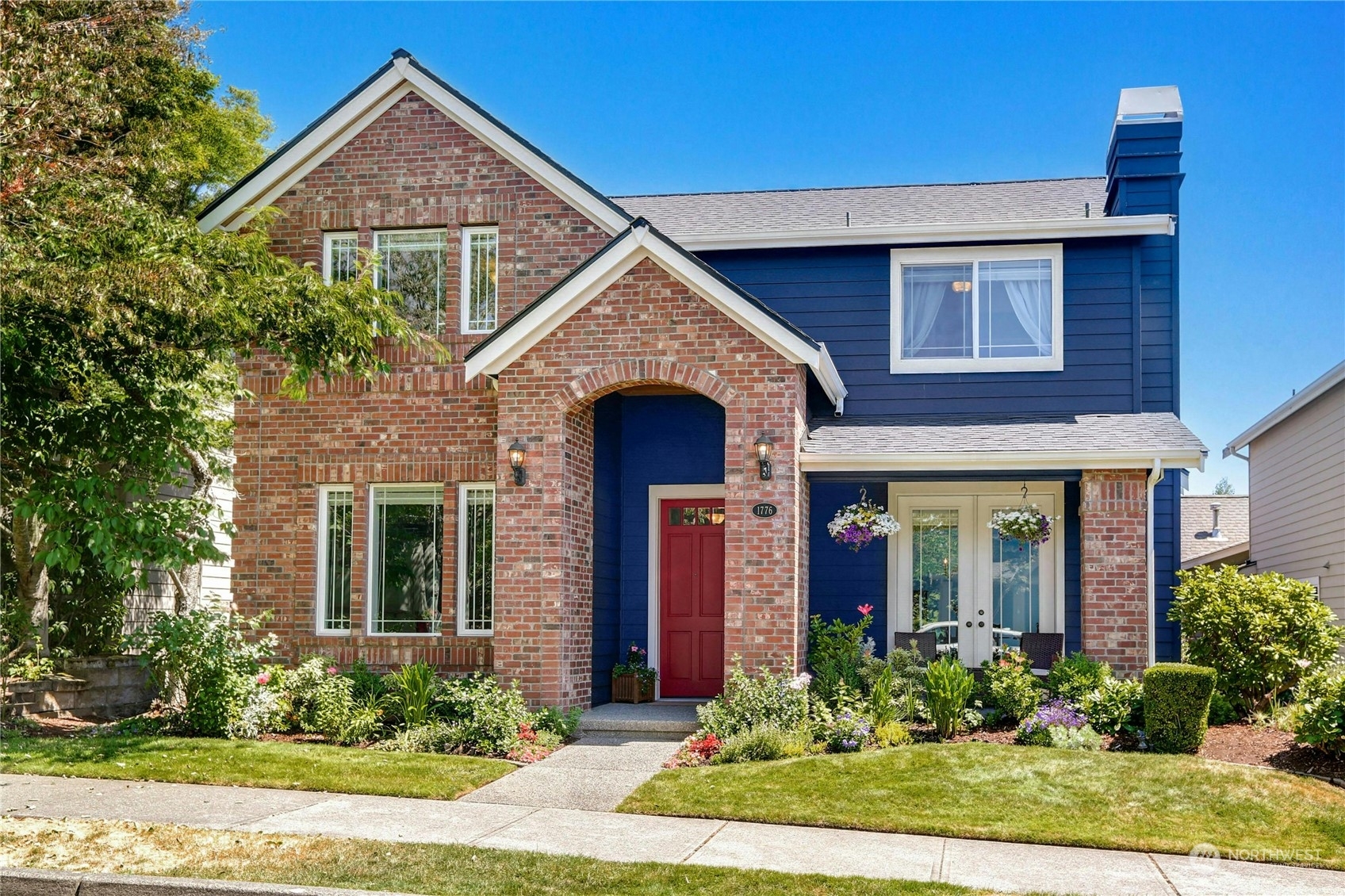 Property Photo: 1776 11th Avenue NE WA 98029