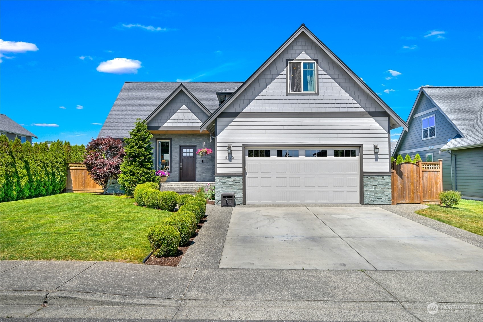 Property Photo:  2472 Cirrus Lane  WA 98248 