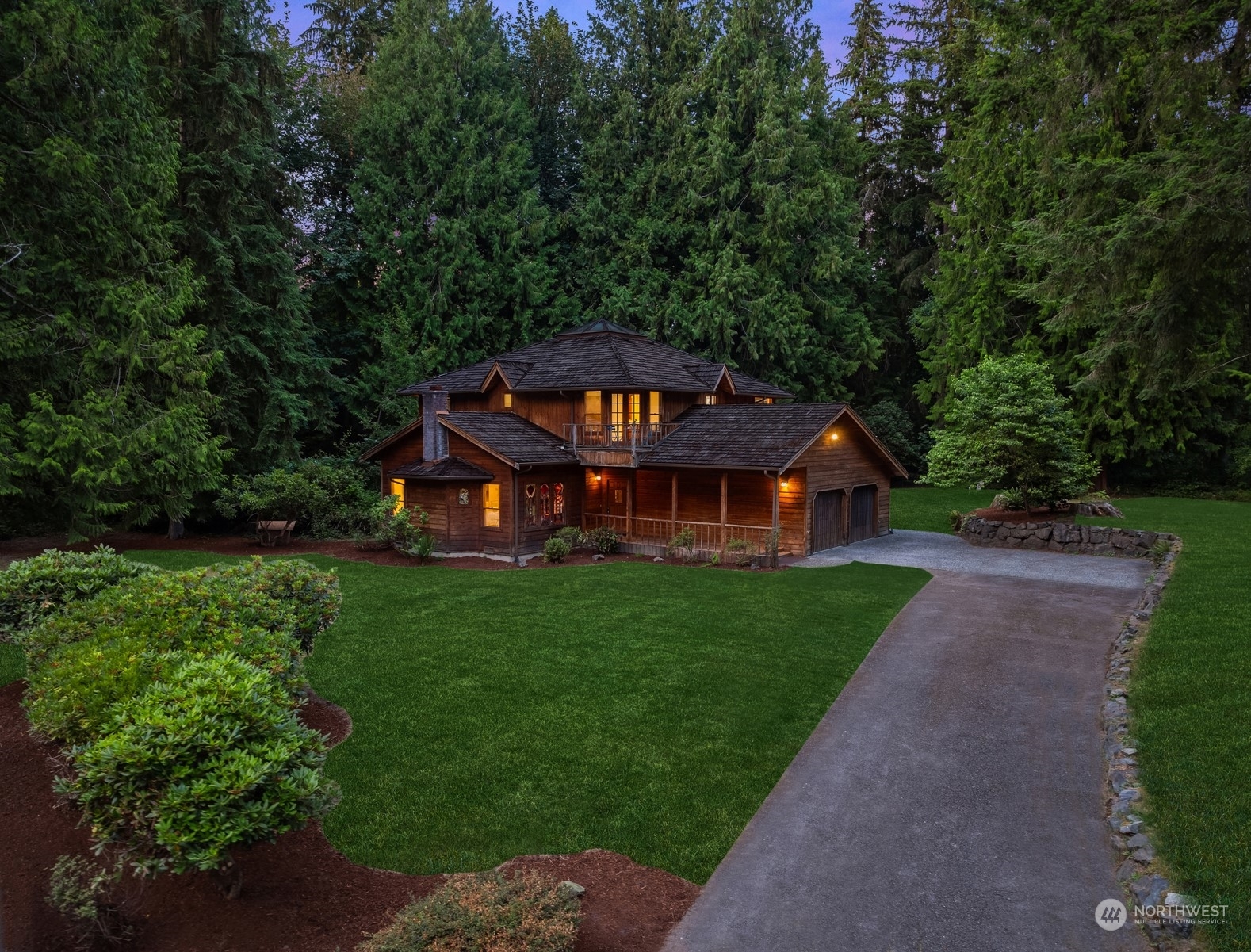 Property Photo: 4321 94th Drive SE WA 98290