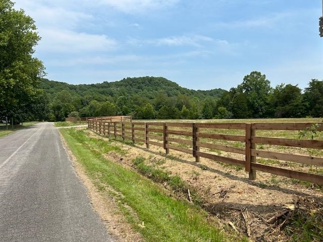 Property Photo:  1671 Mt Tussell Road  KY 42753 