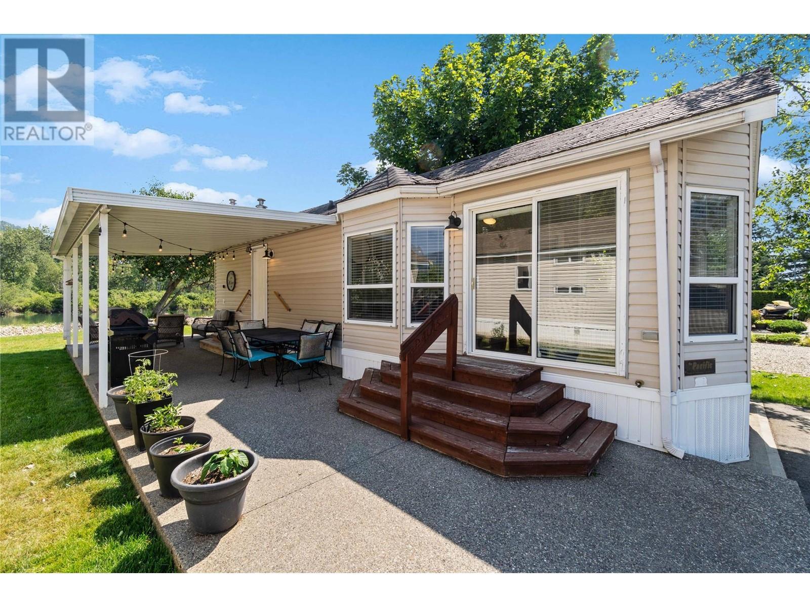 Property Photo: 1455 Silver Sands Road 36 BC V0E 2V0