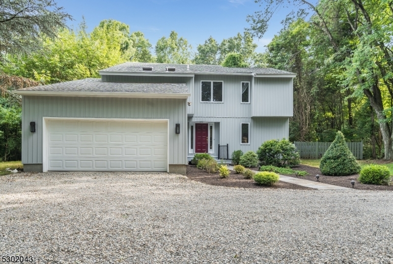 Property Photo: 10 Hunting Hills Rd NJ 08801