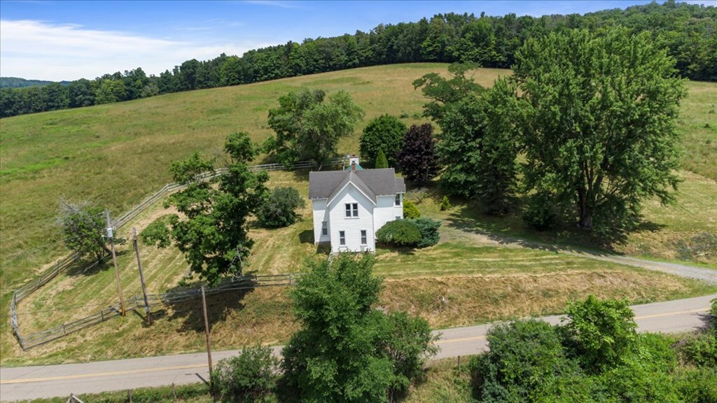 Property Photo:  1863 Sopertown Rd  PA 16914 