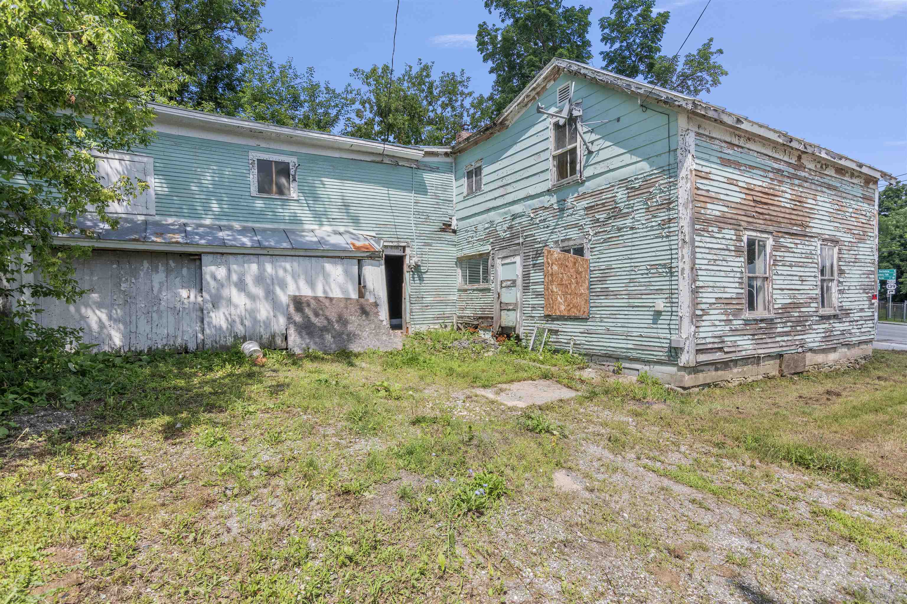 Property Photo:  50 Farrar Street  VT 05476 