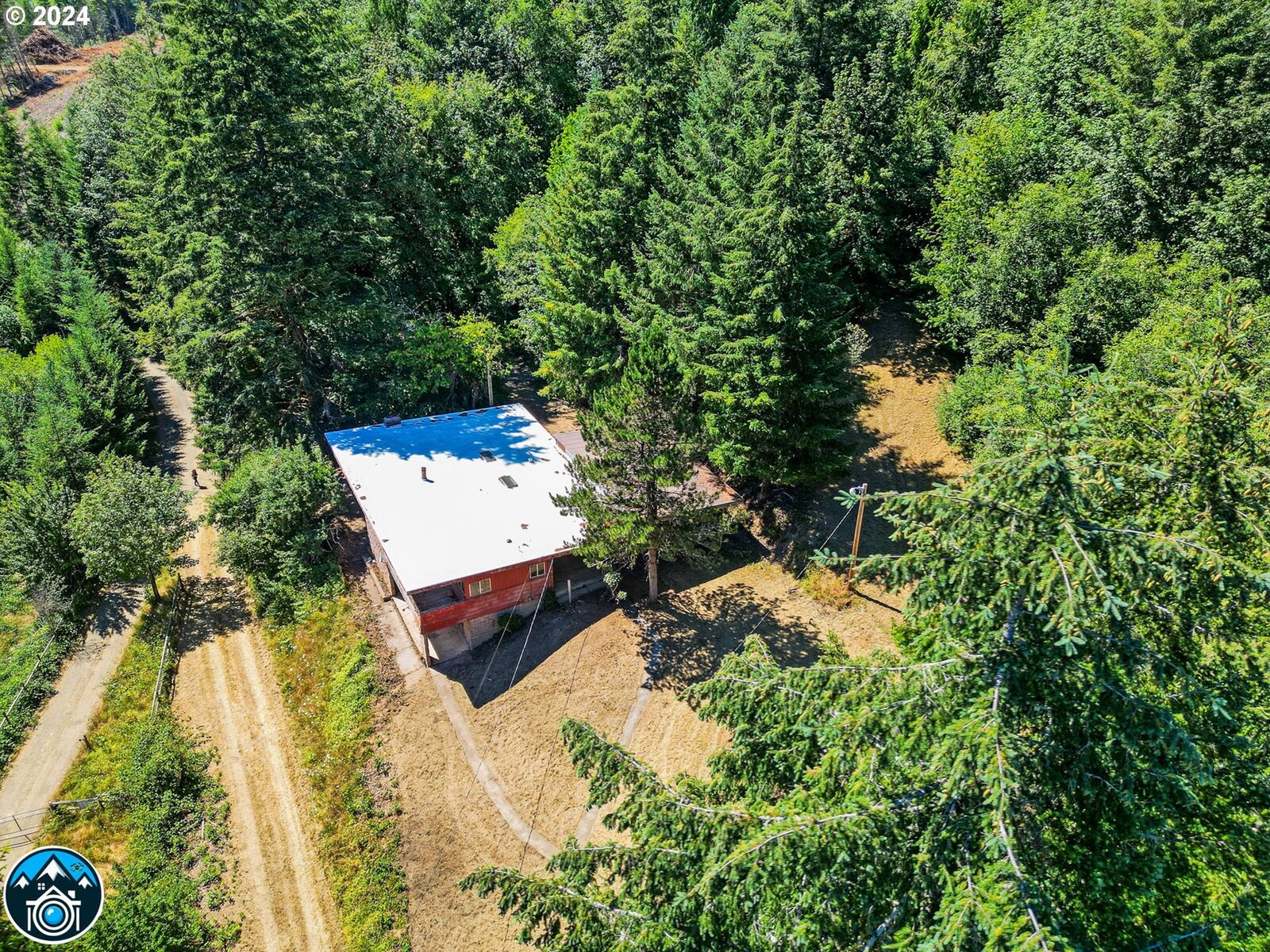 Property Photo:  18695 Pataha Creek Rd  OR 97490 