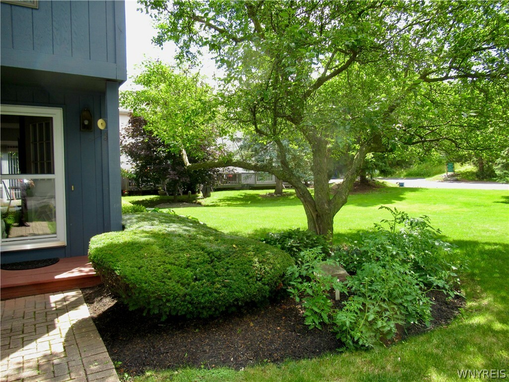 Property Photo:  714 Tuscarora Street  NY 14092 