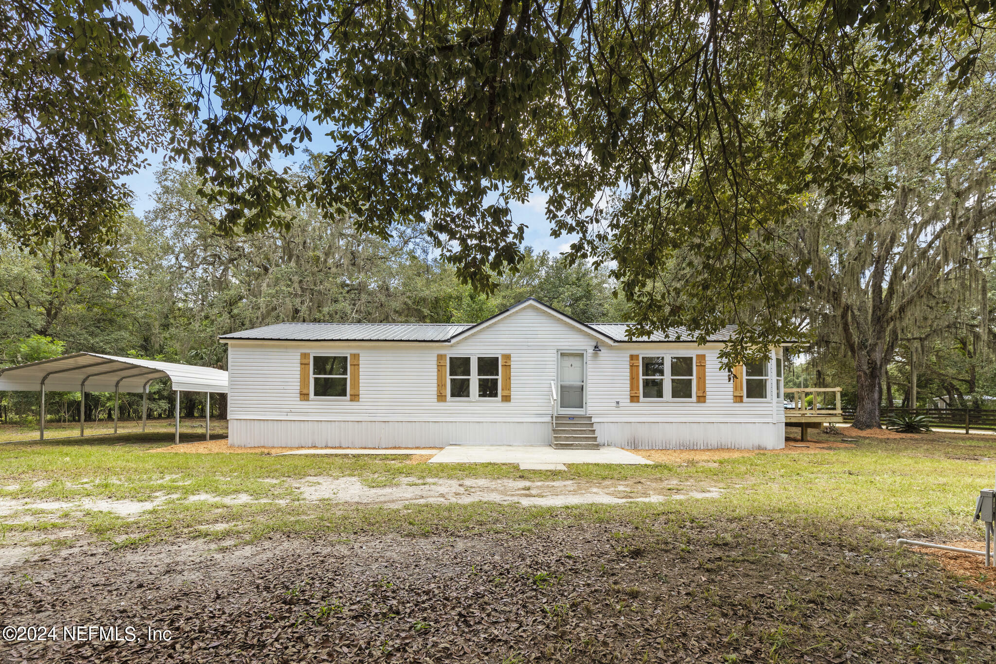 Property Photo:  135 Sand Lake Road  FL 32148 