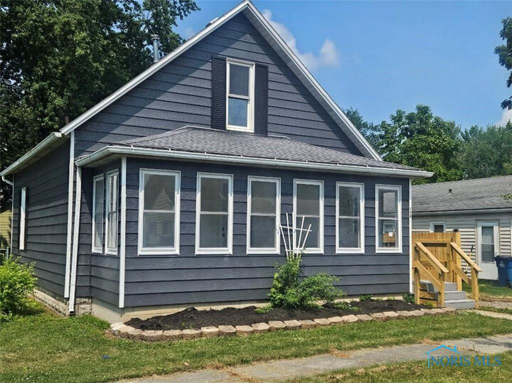 726 S Lynn Street  Bryan OH 43506 photo