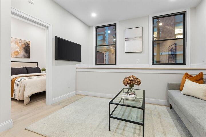 Property Photo:  166 Salem St A  MA 02113 