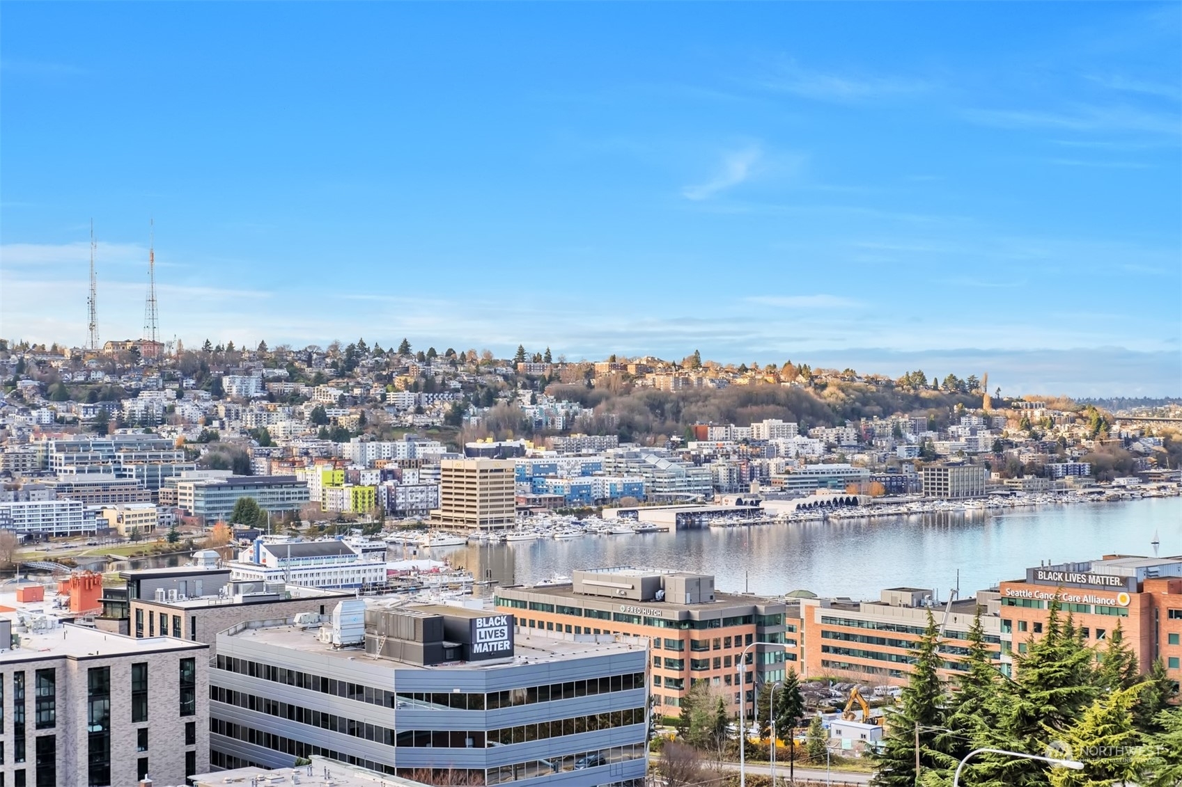 Property Photo: 530 Melrose Avenue E 601 WA 98102