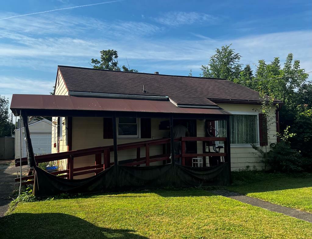 Property Photo:  209 Kendall Place  NY 14901 