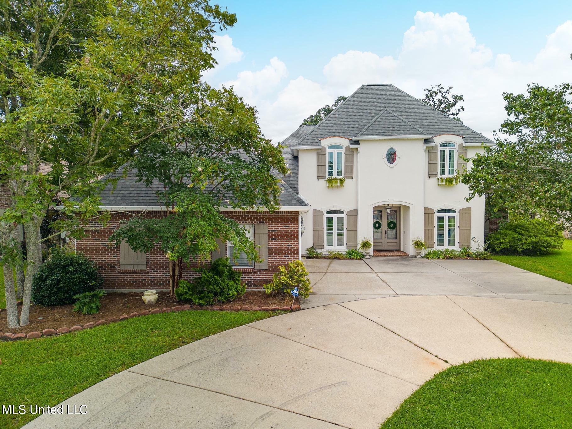 Property Photo:  104 Belle Terre Court  MS 39560 