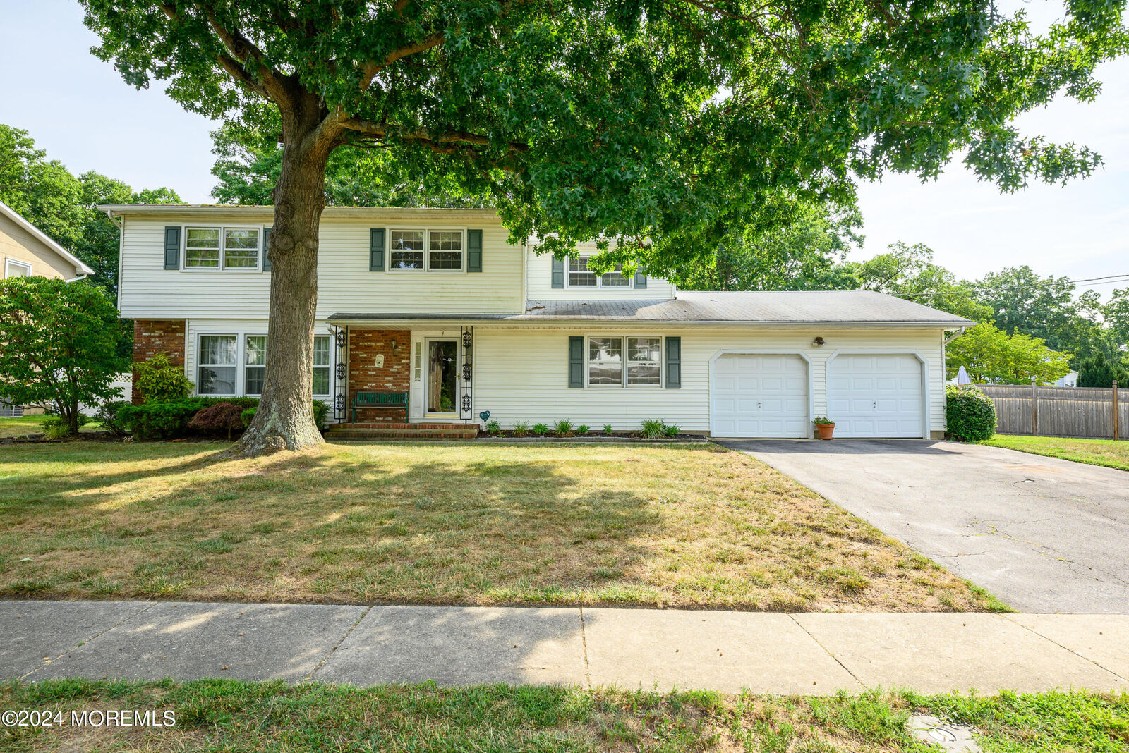 Property Photo:  4 High Ridge Road  NJ 07731 