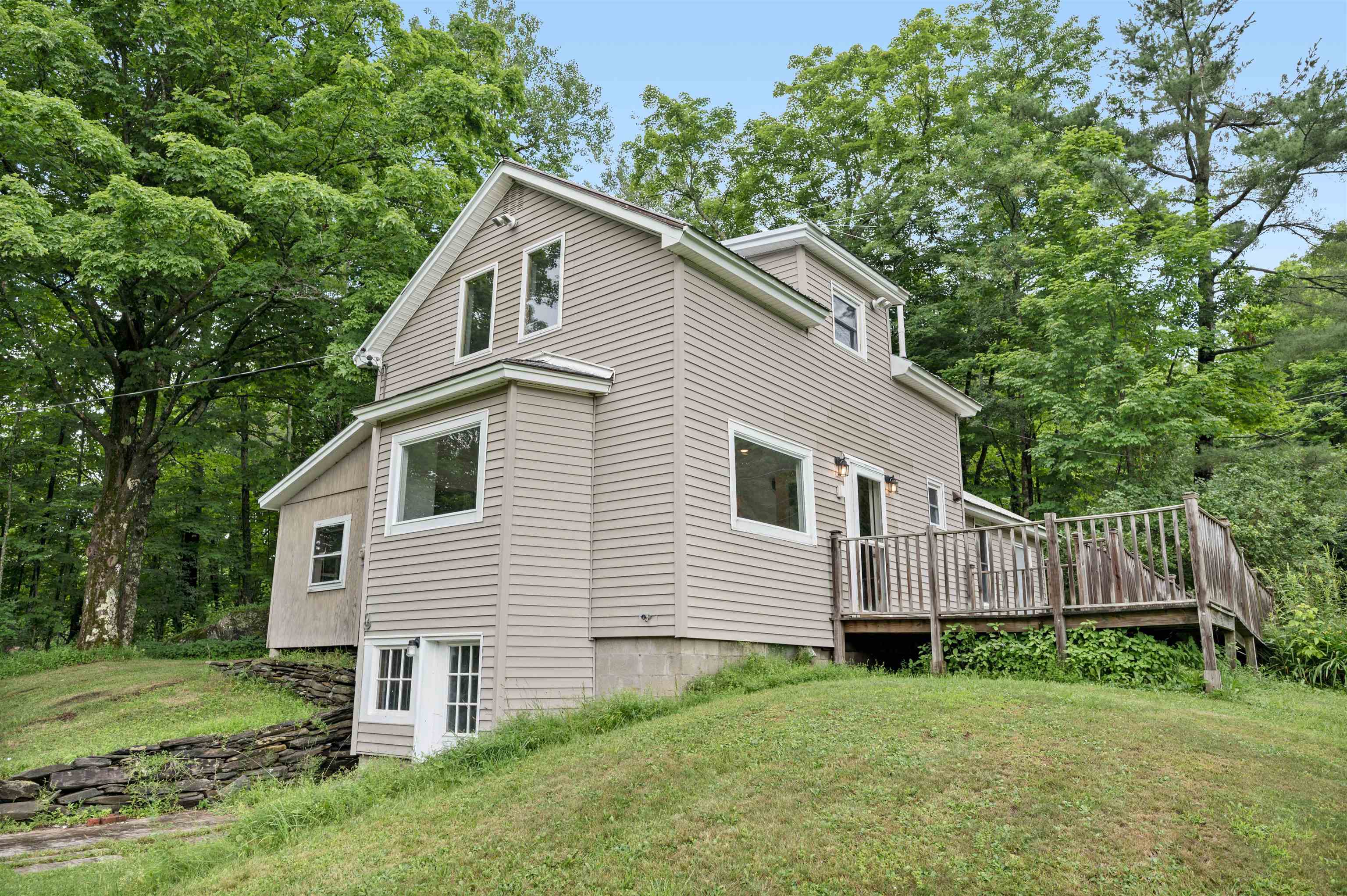 Property Photo: 1458 East Roxbury Road VT 05663