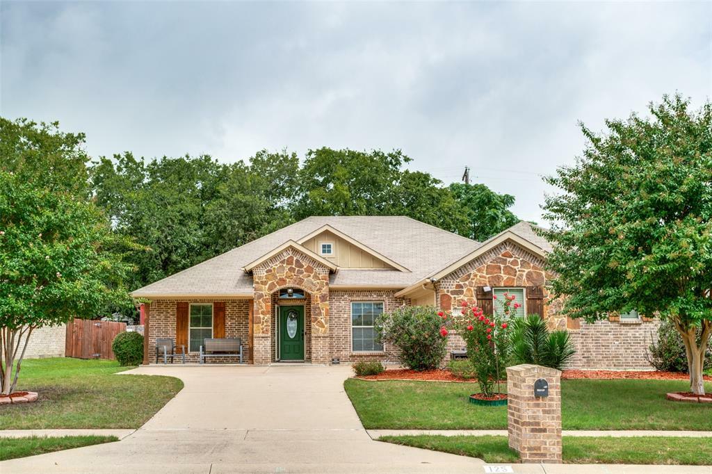 Property Photo:  125 Windermere Street  TX 75165 