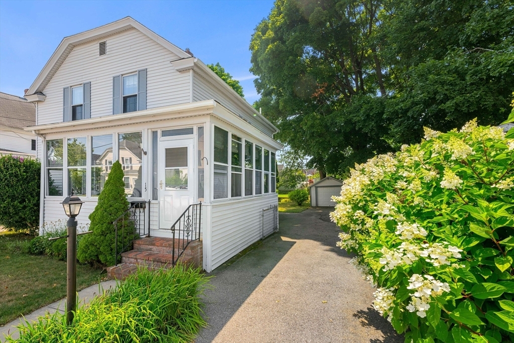 Property Photo:  15 Greenfield St  MA 01851 