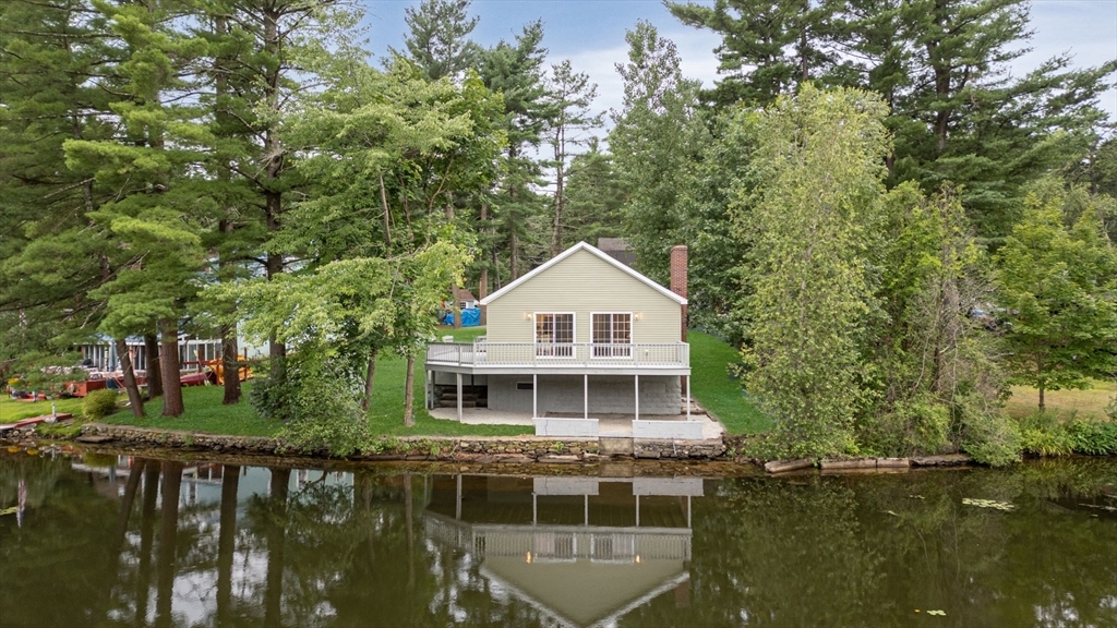 Property Photo:  18 Lake Cir  MA 01827 