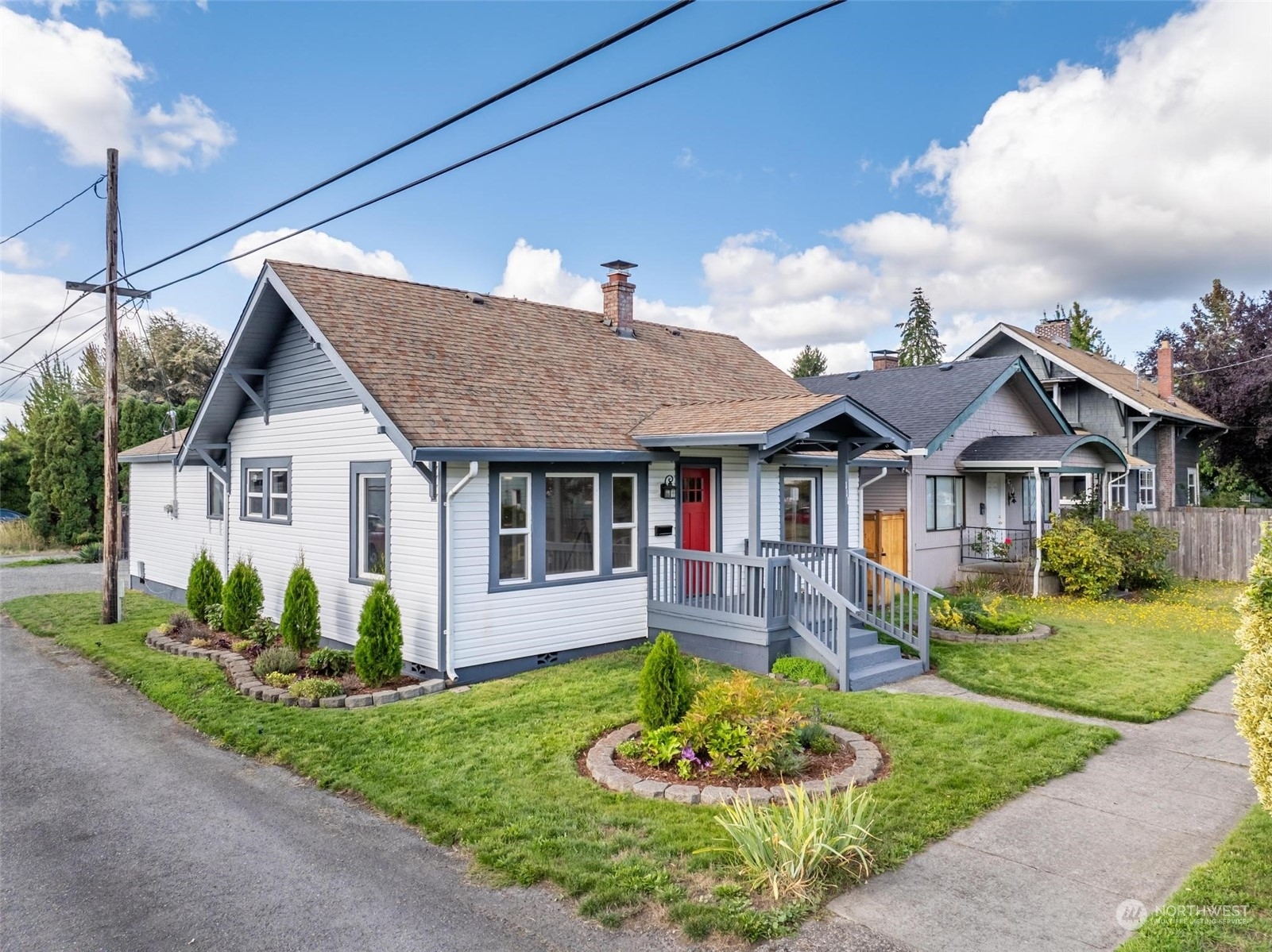 Property Photo:  111 N Iron Street  WA 98531 