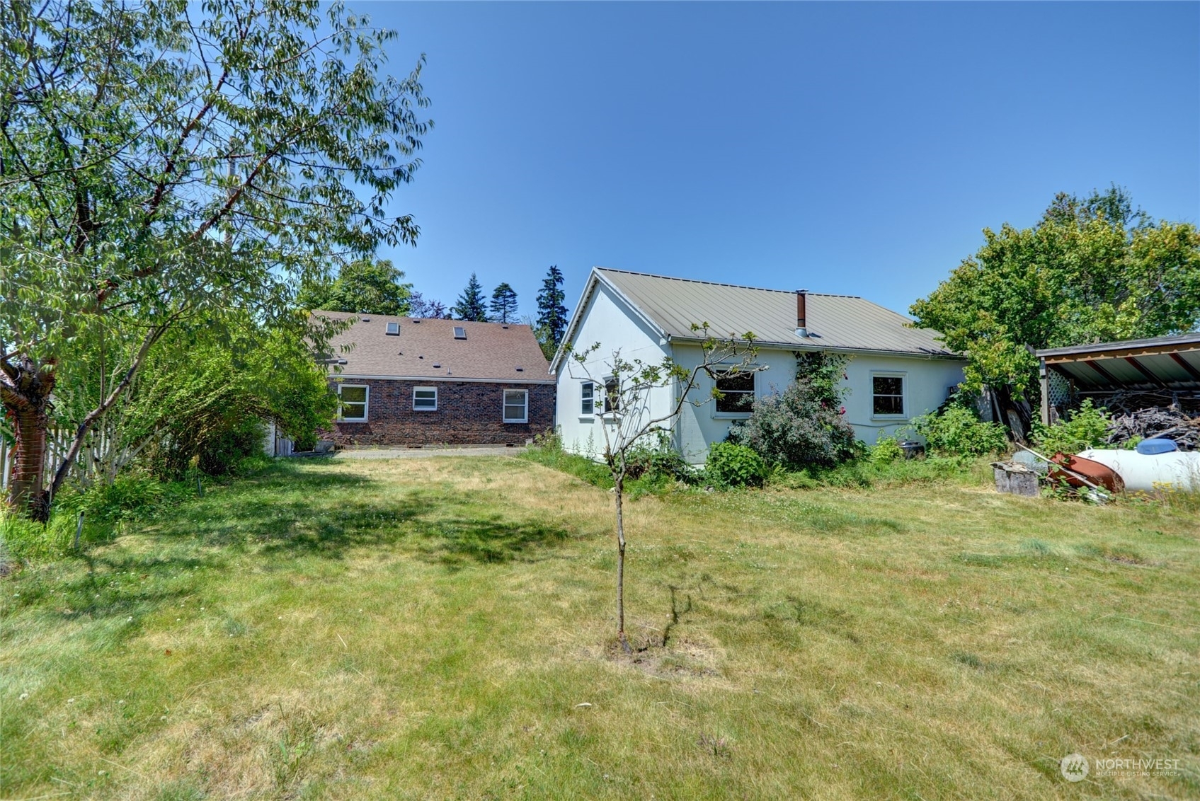 Property Photo:  1064 Cedar Ave  WA 98270 