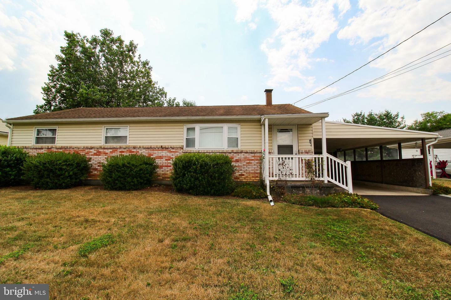 Property Photo:  87 Kensington Drive  PA 17011 