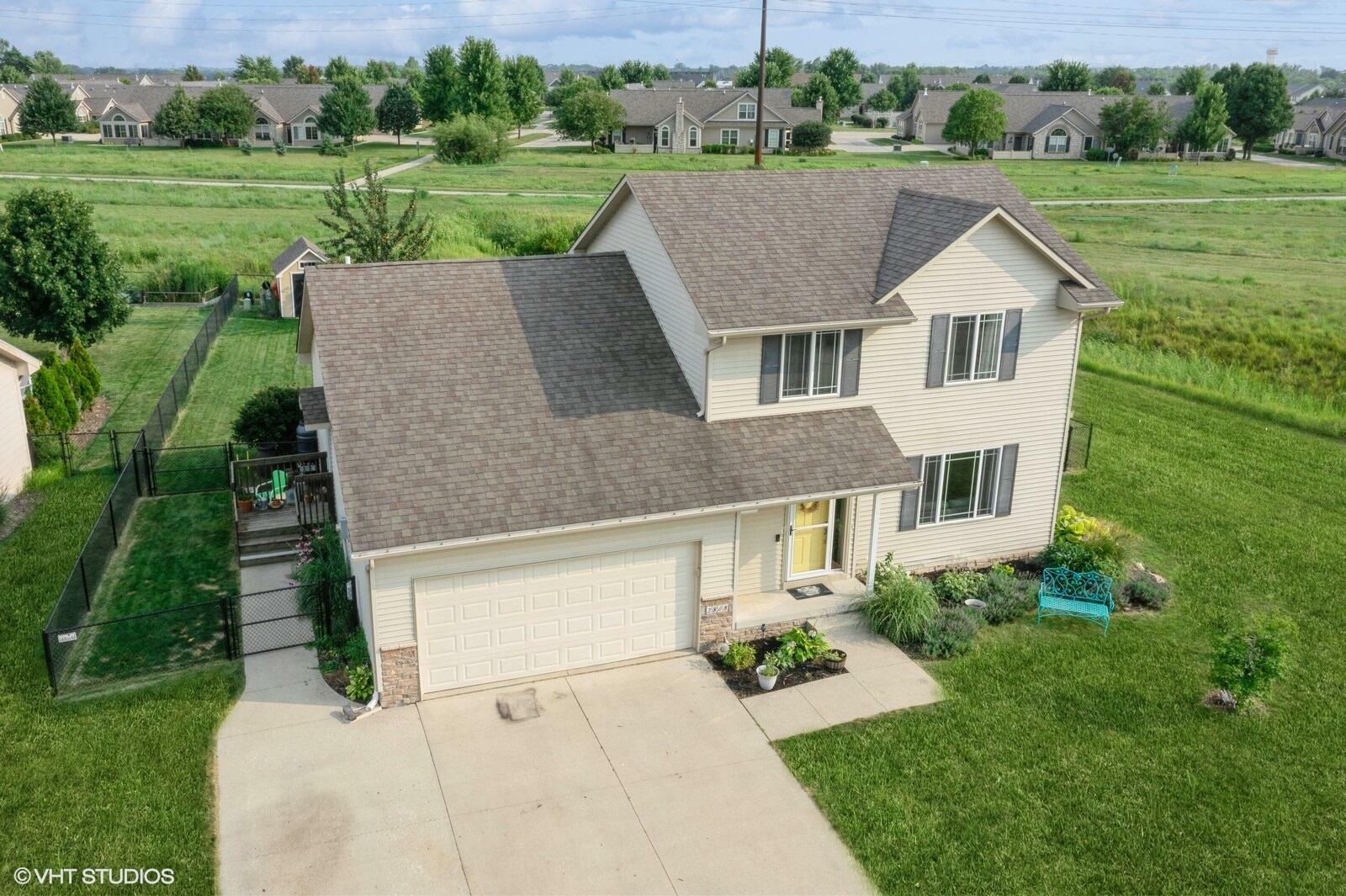 Property Photo:  2808 SE Stone Ridge Street  IA 50111 