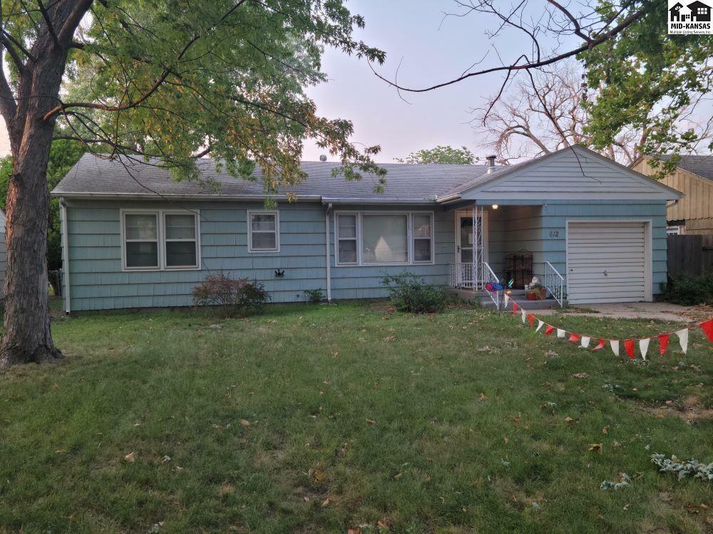 Property Photo:  612 W 19th Ave  KS 67502 