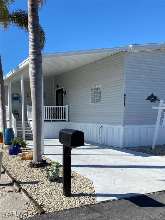 Property Photo: 3057 Sloop Lane FL 33956