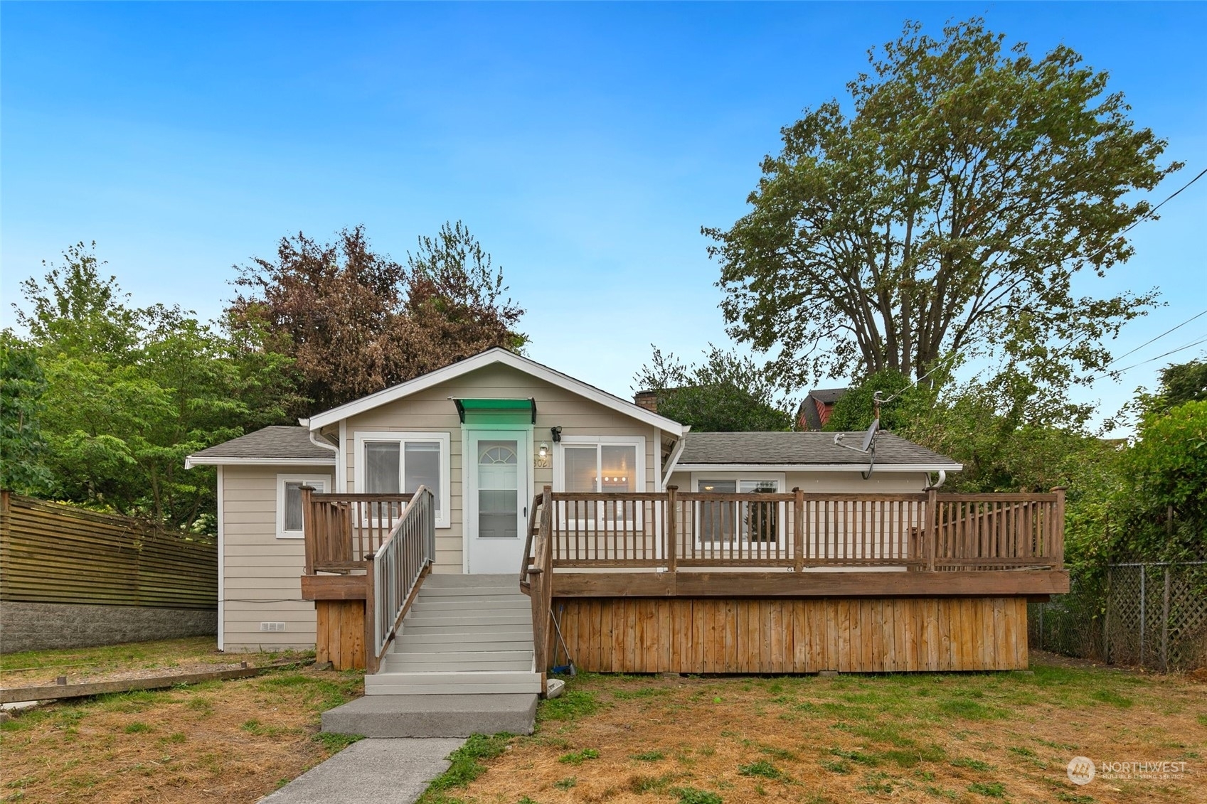 Property Photo:  3021 20th Avenue S  WA 98144 