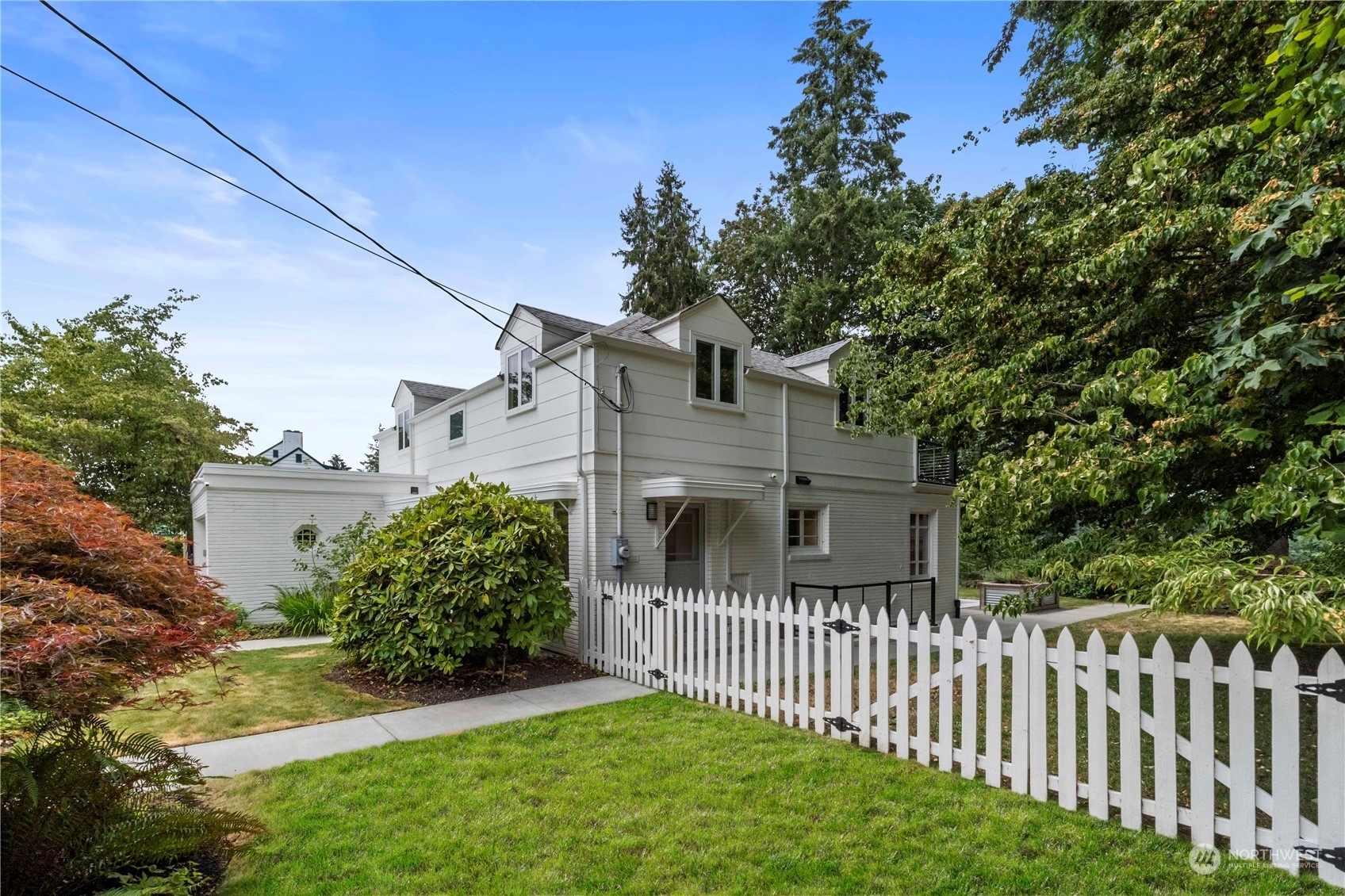 Property Photo:  2215 Water Street SW  WA 98501 