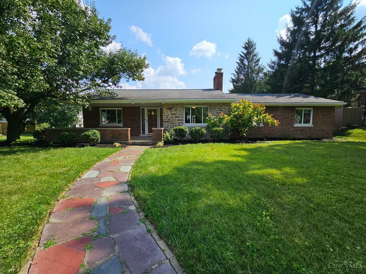 Property Photo: 2805 Urwiler Avenue OH 45211