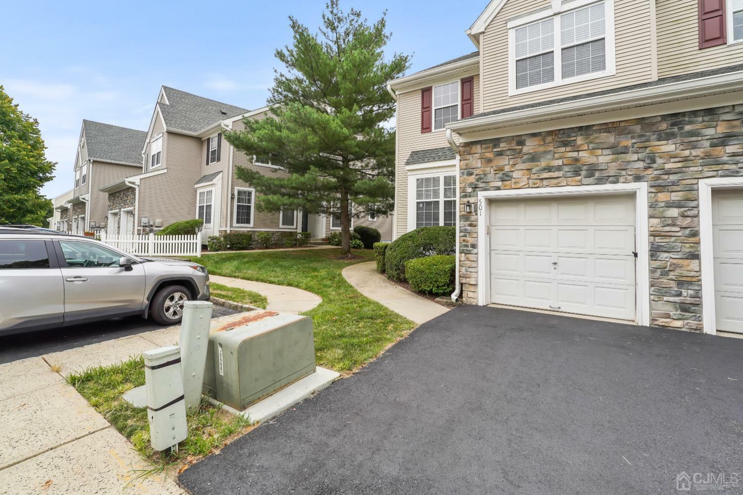 Property Photo:  501 Dahlia Circle  NJ 08810 