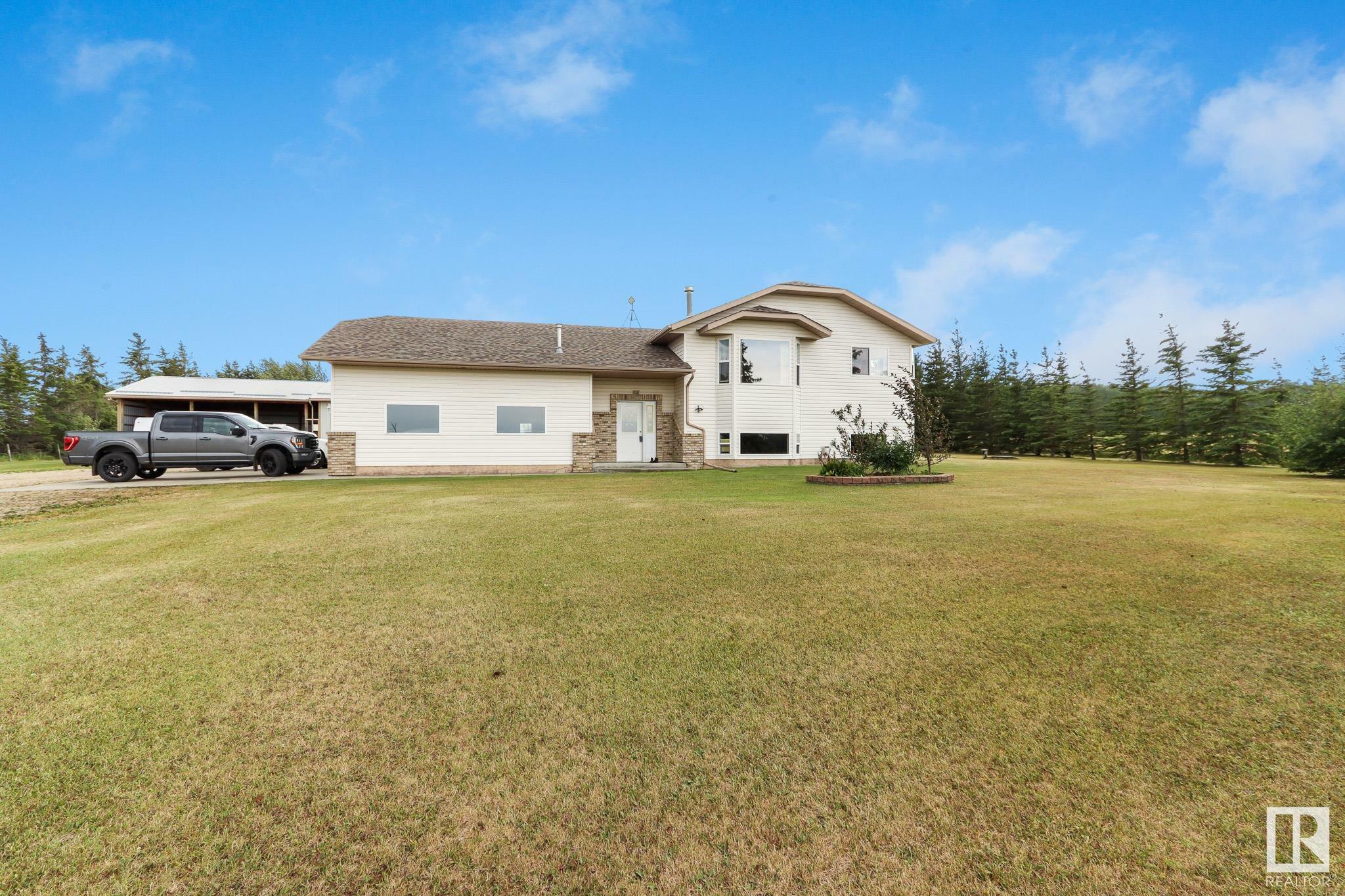 Property Photo:  7425 Township Rd 494  AB T7A 0C1 